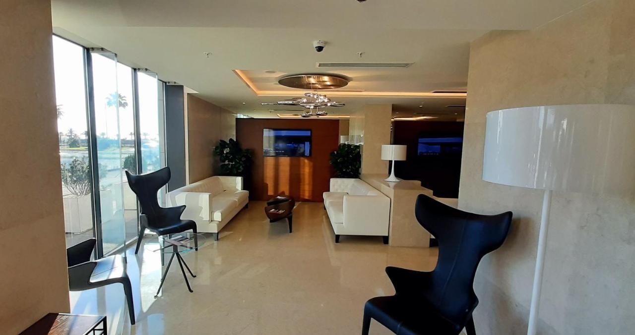Alliance Palace Sea View Apartment Batumi Exterior photo