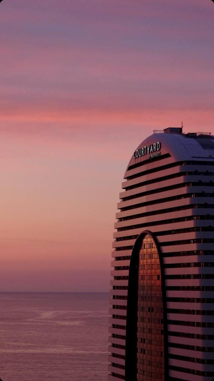 Alliance Palace Sea View Apartment Batumi Exterior photo